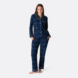 Sininen flanellinen joulupyjama naisille