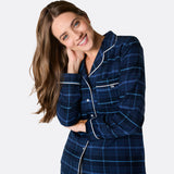 Sininen flanellinen joulupyjama naisille